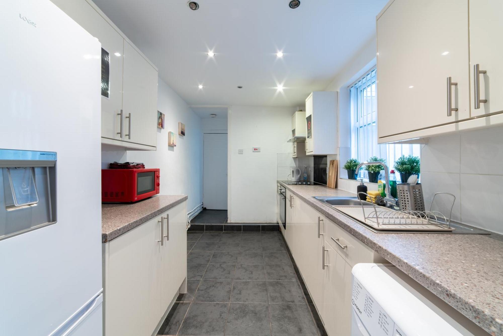 Cozy Rooms In Shared Accommodation Near Anfield Stadium With Parking And Wifi Liverpool Esterno foto